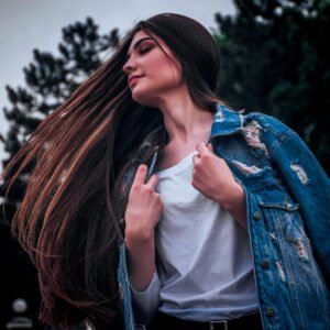 valerie-elash-RfoISVdKM4U-unsplash